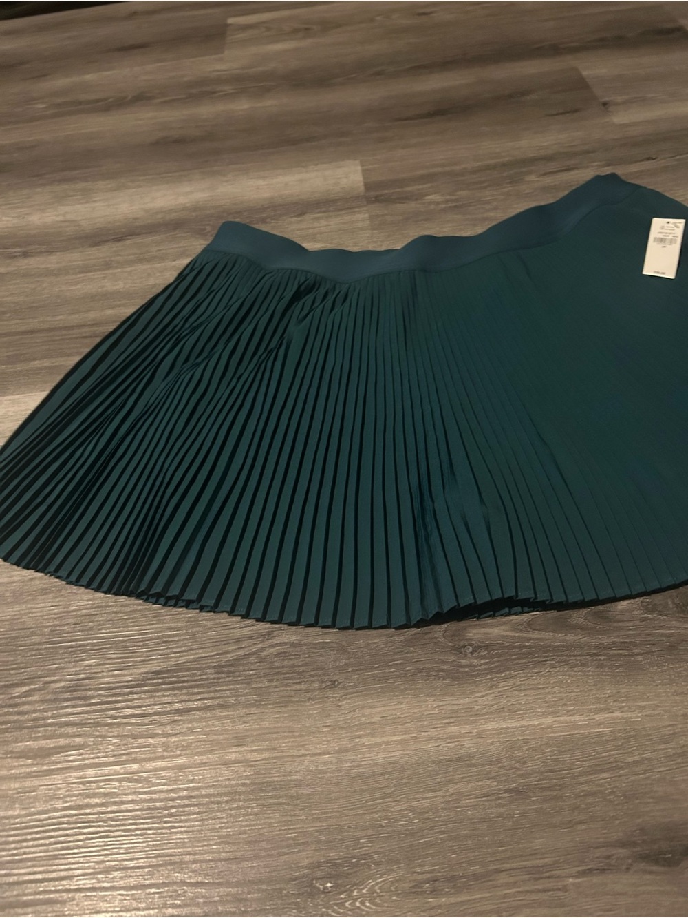 H&M Teal Pleated Mini Skirt - Picture 4 of 8